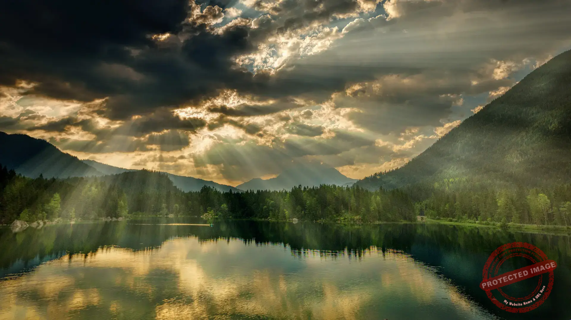 Les rayons du soleil percent les nuages noirs pour réchauffer un paysage de lacs et montagnes prêt à gai-rire grâce aux impulsions quantiques d’un égrégore de résilience.